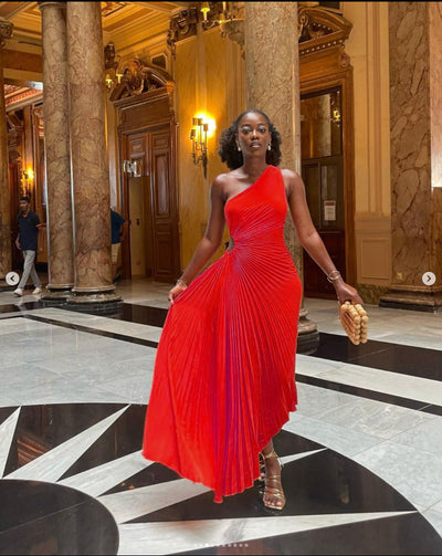 Popular Slim One Shoulder Cutout Pleated Dress - HandyProducts